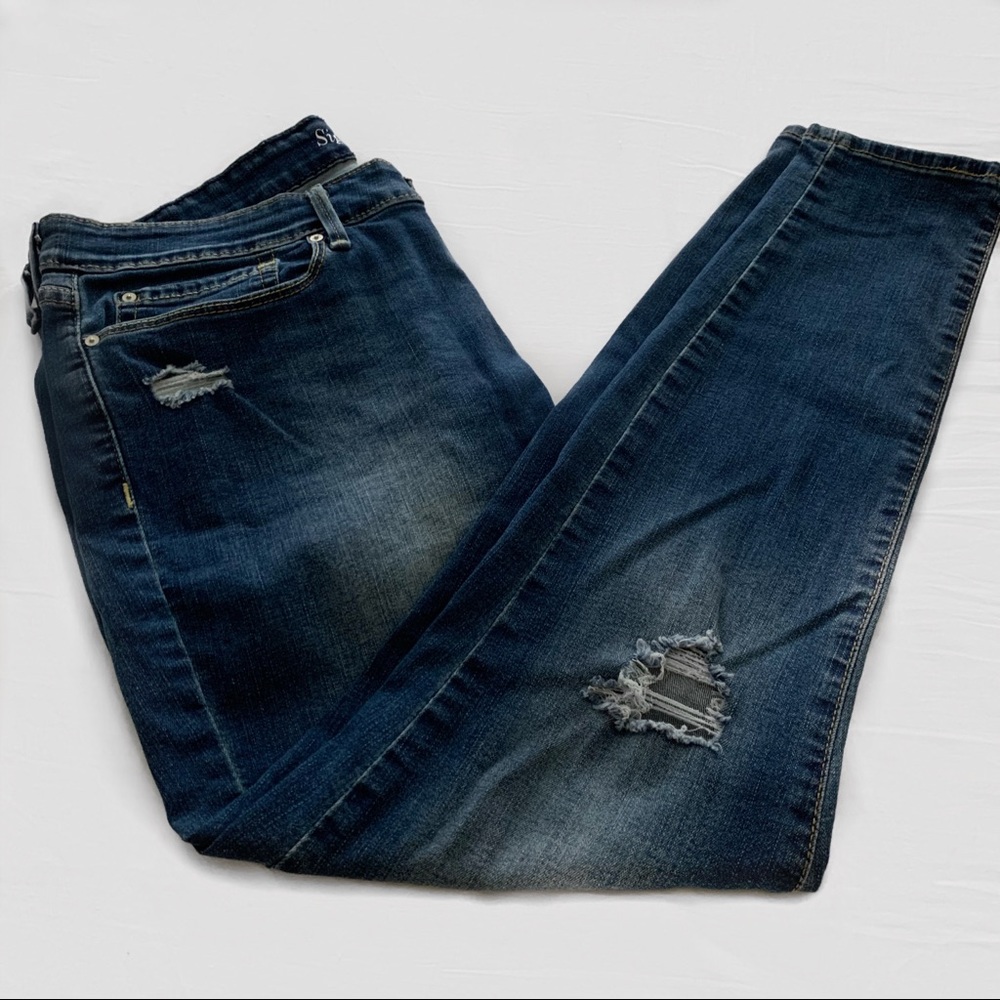 Signature by Levi Strauss & Co Low-Rise Jegging 12